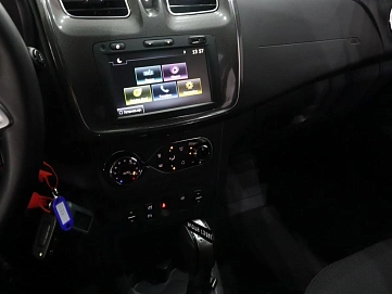 Renault , 2021г., передний привод, вариатор