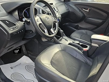 Hyundai ix35, 2010г, полный привод, автомат