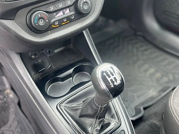 Lada (ВАЗ) Vesta, 2019г, передний привод, механика