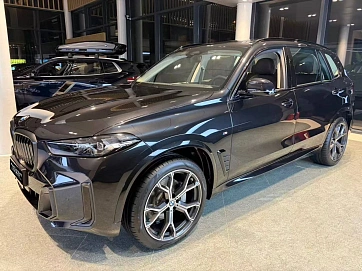 BMW X5, 2025г, полный привод, автомат