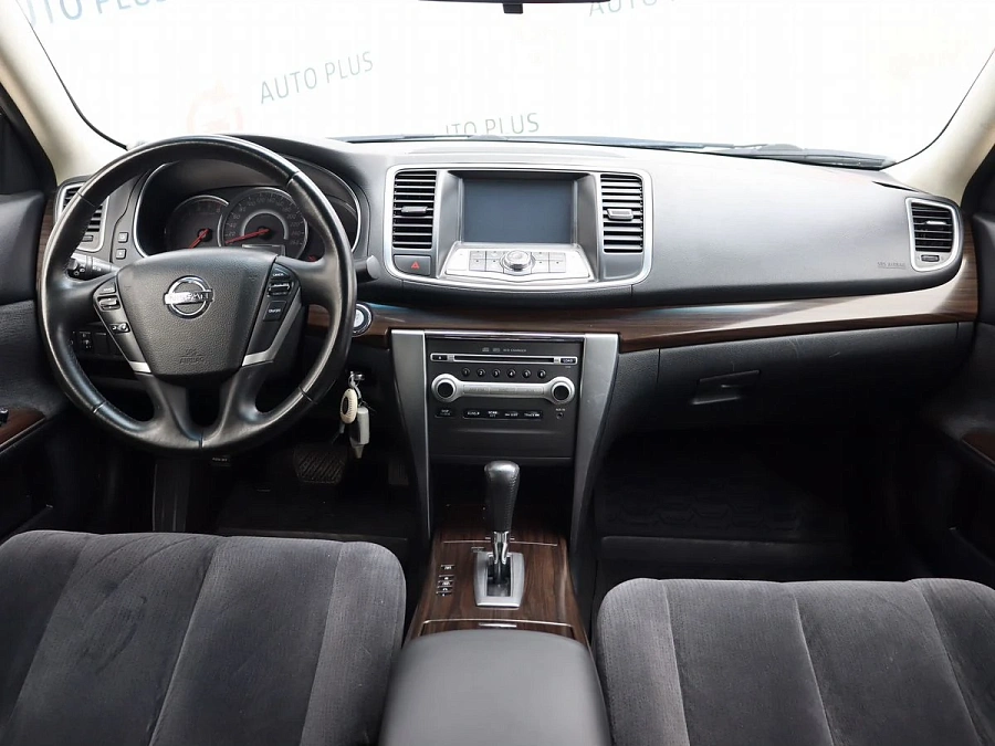 Nissan Teana, 2012г., передний привод, вариатор
