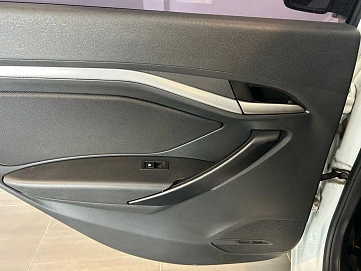 Lada (ВАЗ) Vesta, 2019г, передний привод, механика