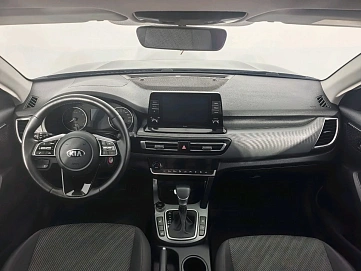 Kia Seltos, 2021г, передний привод, вариатор