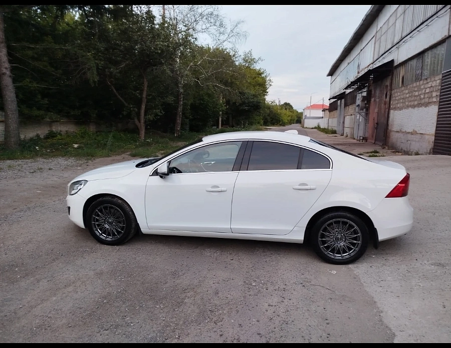 Volvo S60, 2012г., передний привод, автомат