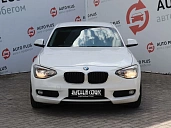 BMW 1 серии, 2012г., задний привод, автомат