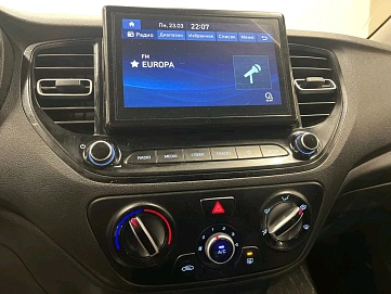 Hyundai Solaris, 2022г, передний привод, автомат