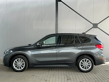 BMW X1, 2021г., передний привод, робот