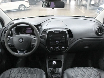 Renault Kaptur, 2016г, передний привод, механика