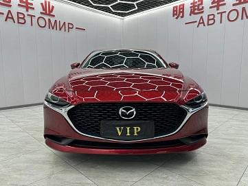 Mazda 3, 2021г, передний привод, автомат