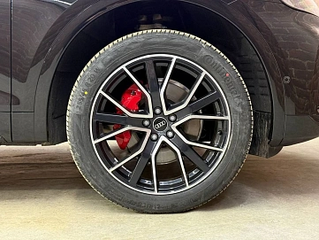 Audi , 2025г., полный привод, робот