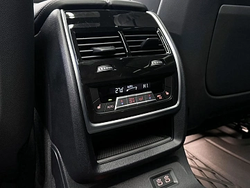 BMW X7, 2022г, полный привод, автомат