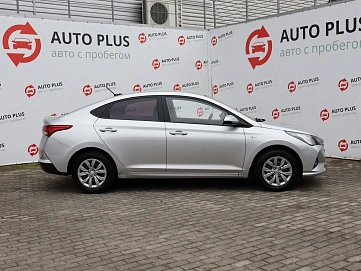 Hyundai Solaris, 2021г, передний привод, автомат