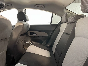 Chevrolet Cruze, 2012г, передний привод, механика