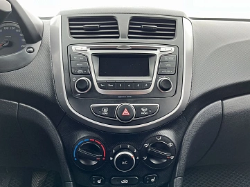 Hyundai Solaris, 2015г, передний привод, механика