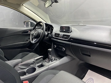 Mazda 3, 2014г, передний привод, механика