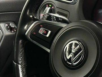 Volkswagen Polo, 2019г, передний привод, механика