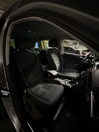 Volkswagen Tiguan, 2021г, полный привод, робот