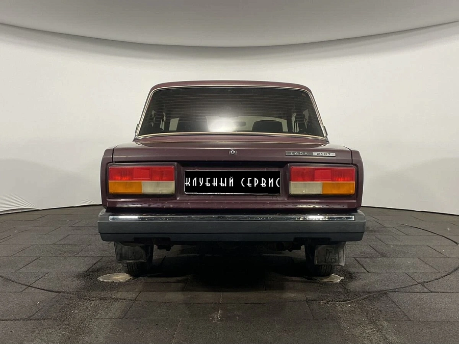 Lada (ВАЗ) 2107, 2006г., задний привод, механика