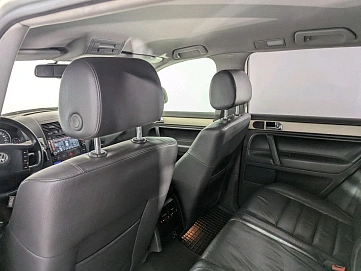 Volkswagen Touareg, 2009г, полный привод, автомат