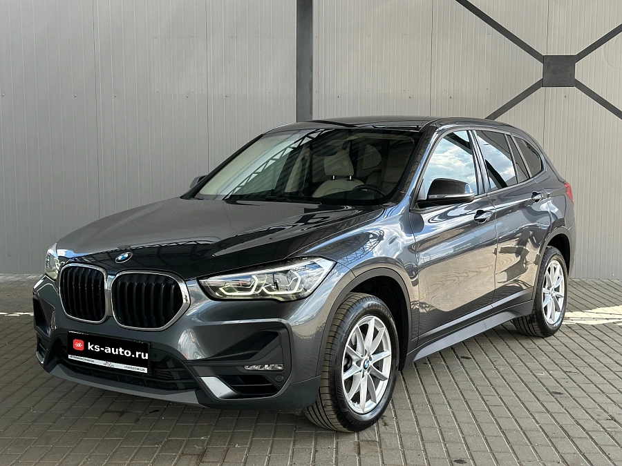 BMW X1, 2021г., передний привод, робот