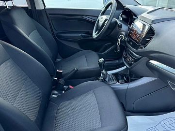 Lada (ВАЗ) Vesta, 2019г, передний привод, механика