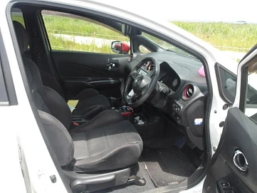 Nissan Note, 2018г, передний привод, автомат