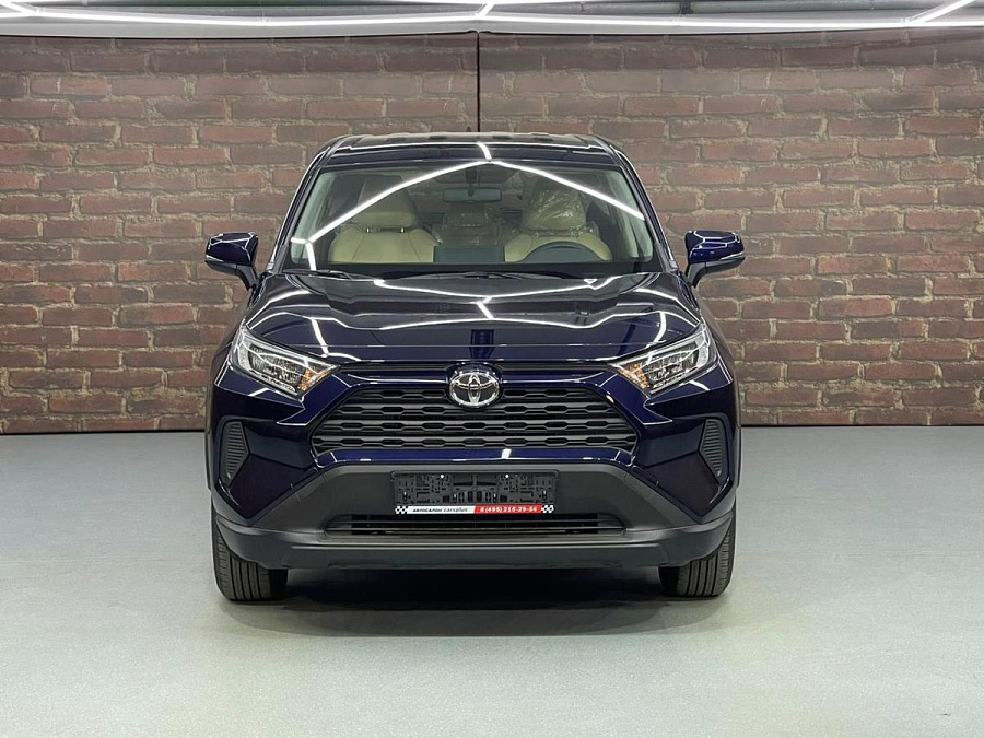 Toyota RAV4, 2022г., полный привод, вариатор