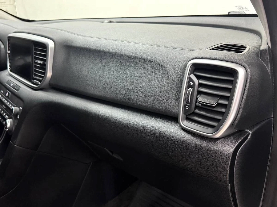 Kia Sportage, 2021г., передний привод, робот