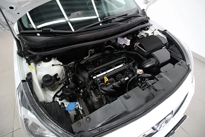 Hyundai Solaris, 2013г, передний привод, механика