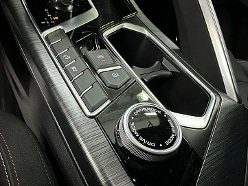 Geely Tugella, 2023г, полный привод, автомат