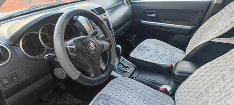 Suzuki Grand Vitara, 2011г, полный привод, автомат