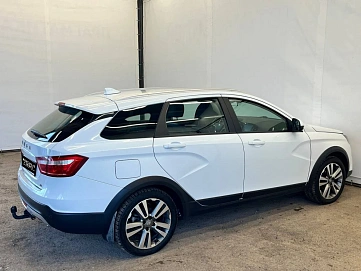 Lada (ВАЗ) , 2017г., передний привод, механика