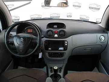 Citroen C3, 2004г, передний привод, механика