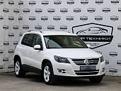 Volkswagen Tiguan, 2008г., полный привод, автомат
