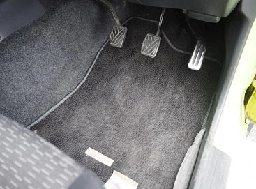 Suzuki Jimny, 2011г, полный привод, механика