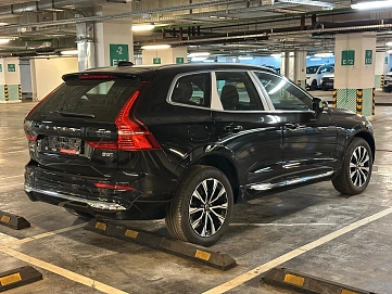 Volvo XC60, 2024г, полный привод, автомат