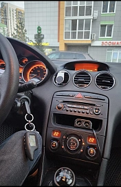 Peugeot 308, 2010г, передний привод, механика
