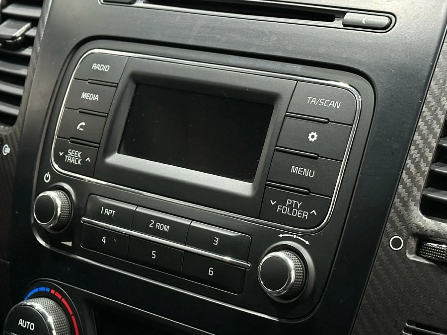 Kia Cerato, 2013г., передний привод, автомат