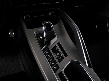 Geely Coolray, 2020г., передний привод, робот