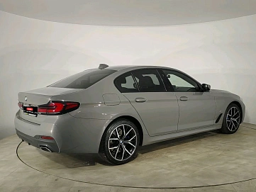 BMW 5 серии, 2020г., полный привод, автомат