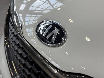 Kia Rio, 2015г, передний привод, механика