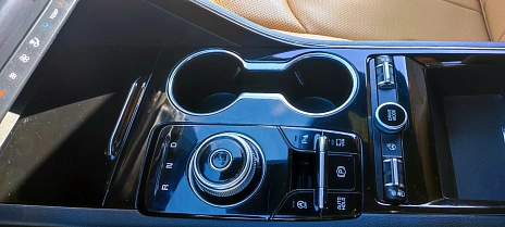 Kia K5, 2021г, передний привод, автомат