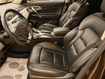 Geely Atlas, 2019г, передний привод, автомат