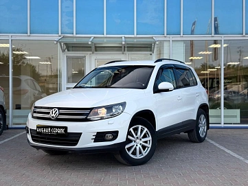 Volkswagen Tiguan, 2011г, передний привод, механика