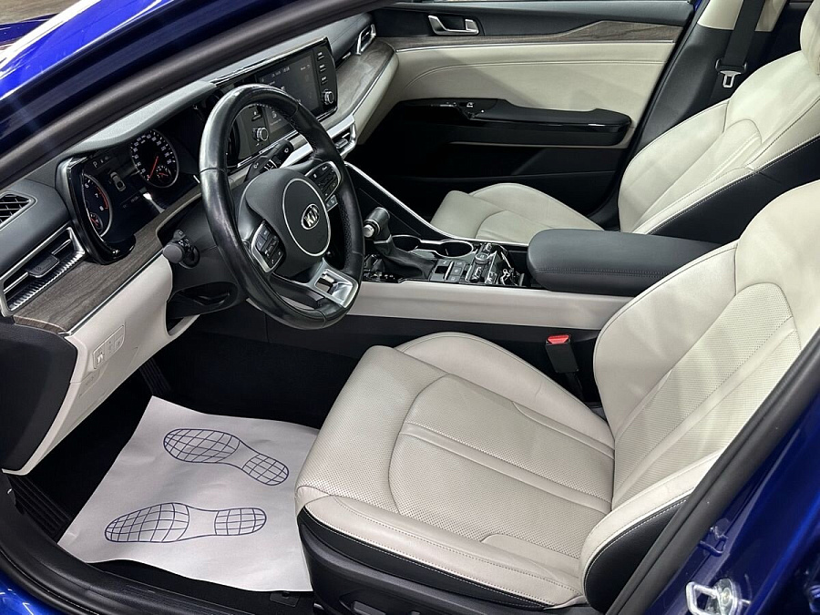 Kia K5, 2021г., передний привод, автомат