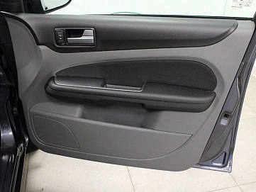 Ford Focus, 2011г, передний привод, механика