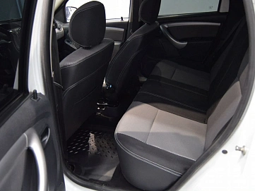 Renault Duster, 2012г, передний привод, автомат