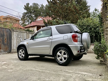 Toyota RAV4, 2000г, передний привод, автомат