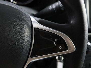 Renault , 2021г., передний привод, автомат