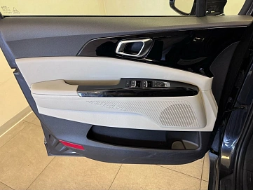 Kia Carnival, 2021г., передний привод, автомат